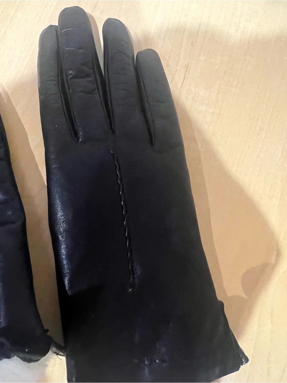 Black Leather Women's Gloves